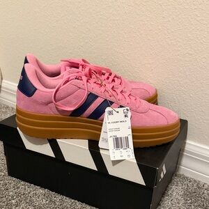 Adidas Women's Pink and Blue Court Bold Sneakers